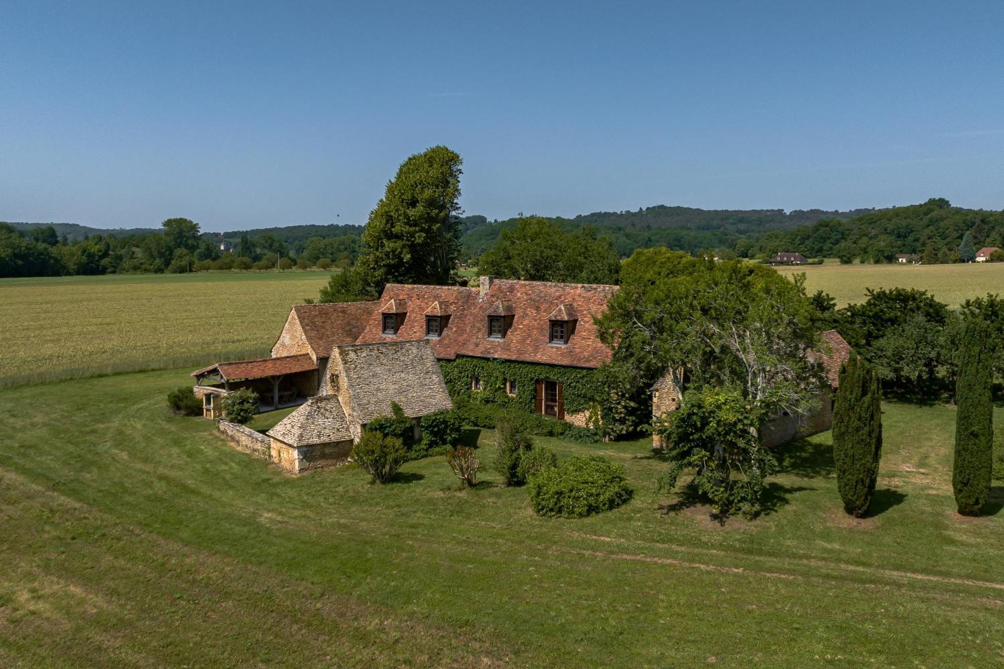 Hameau De La Vidalie Villa Thonac Exterior photo